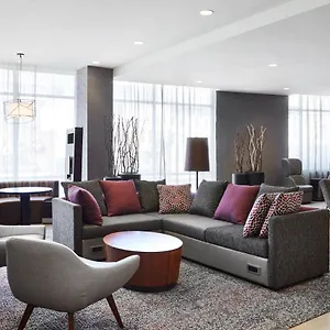 Courtyard By Marriott Downtown Hotel